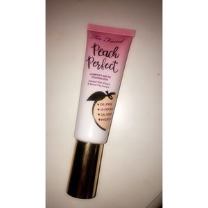 Too Faced Peach Perfect Comfort Matte Foundation